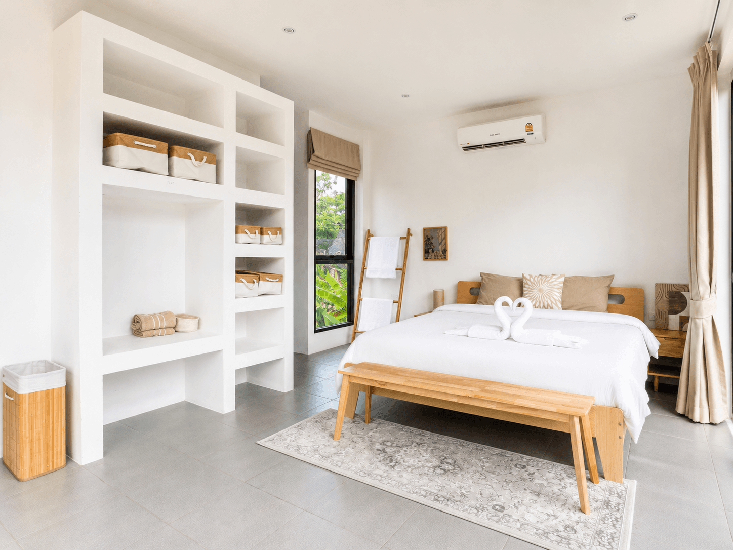Beachside Villa - Image 3