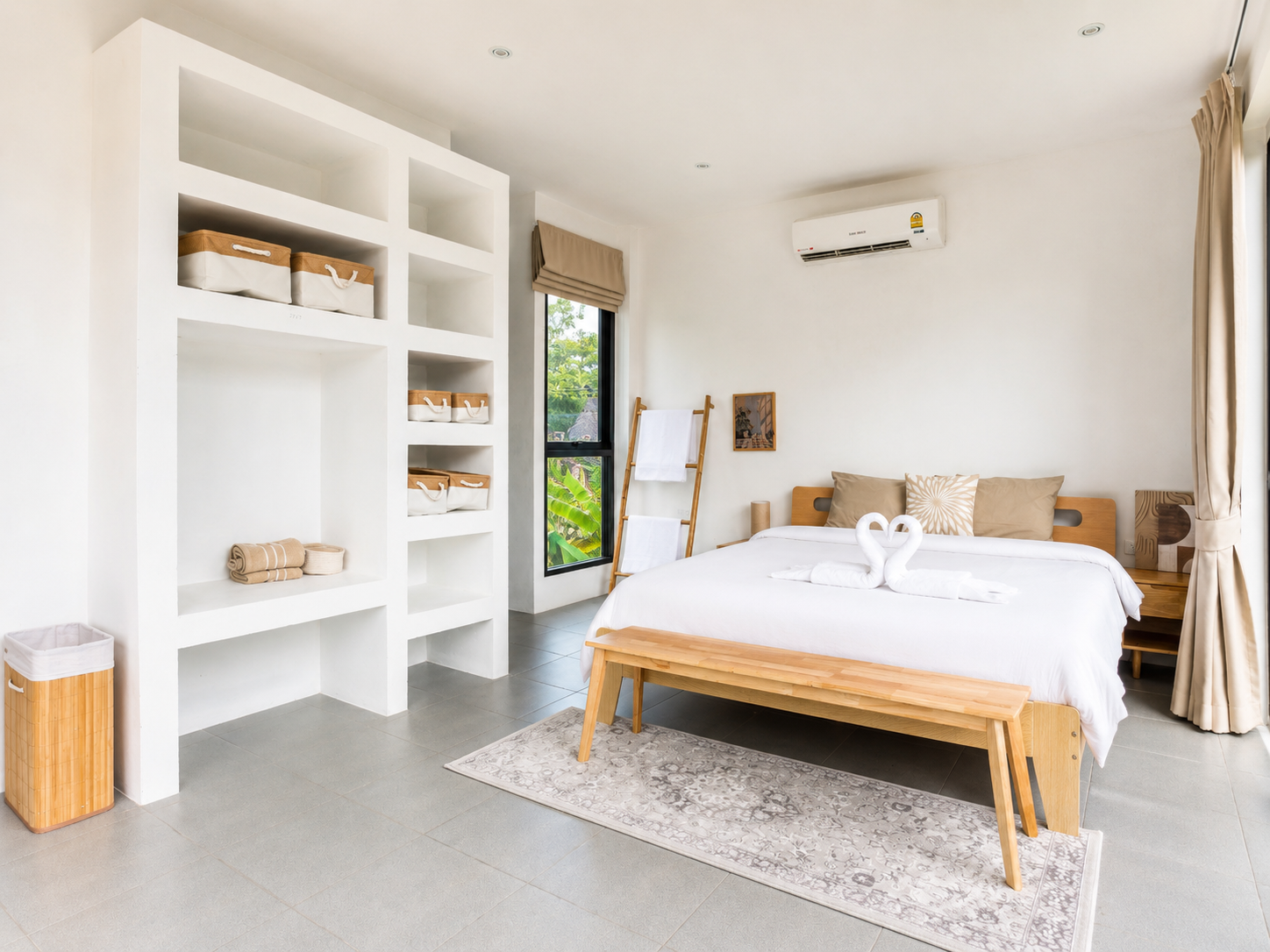 Beachside Villa - Image 3